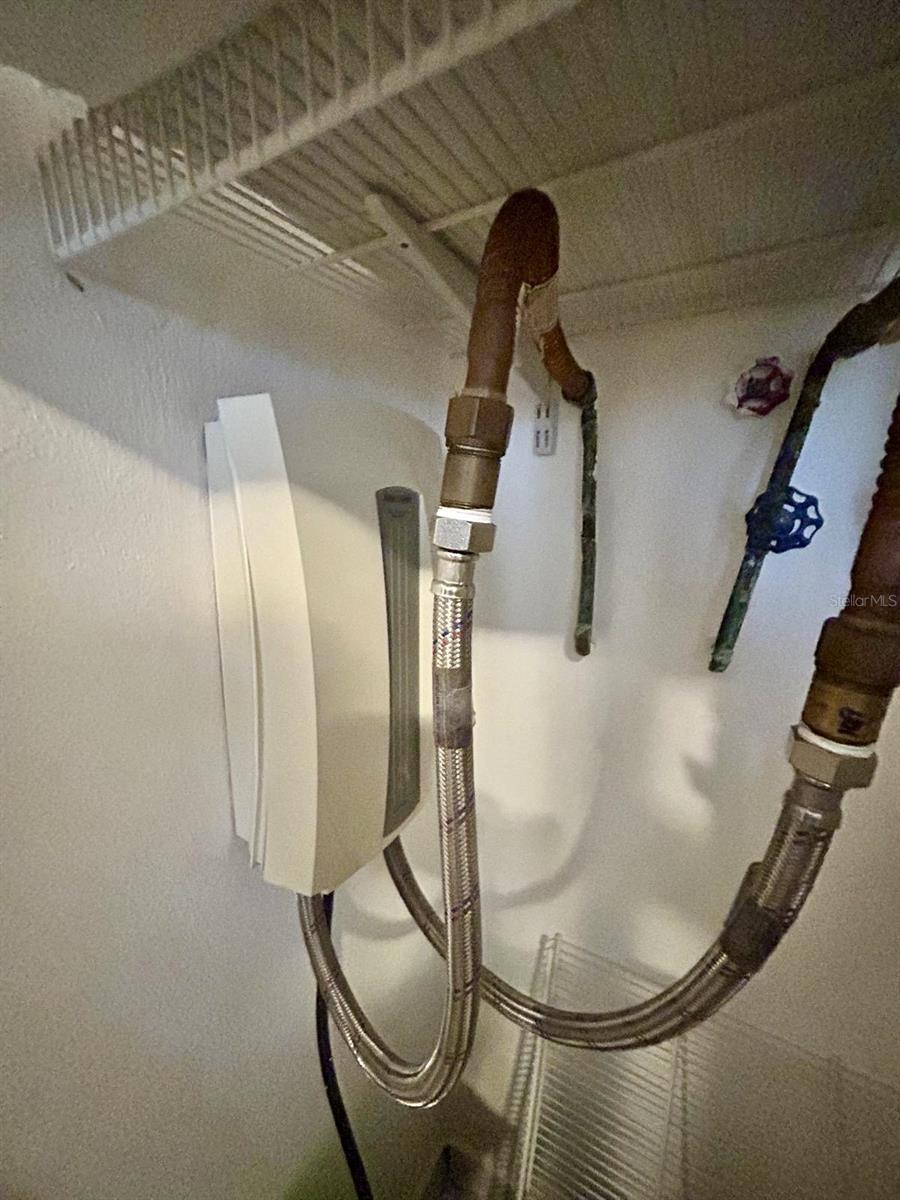 URB. ALTAMIRA - Residential