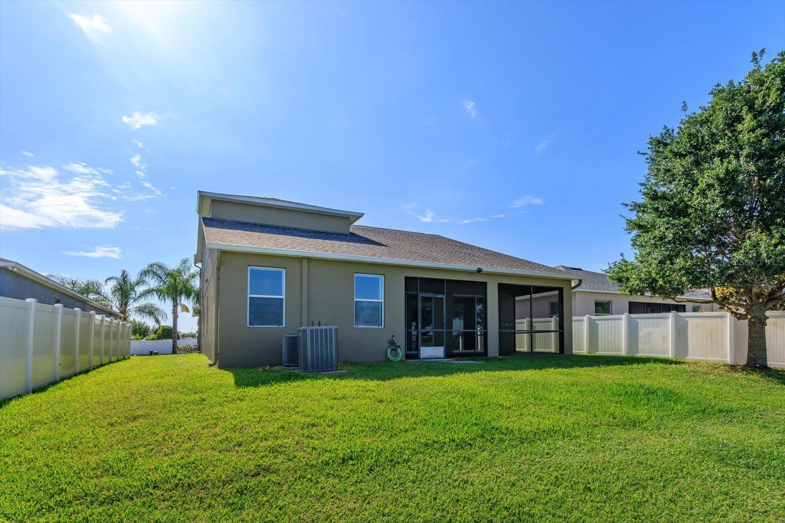 WYNDHAM LAKES ESTATES - Residential