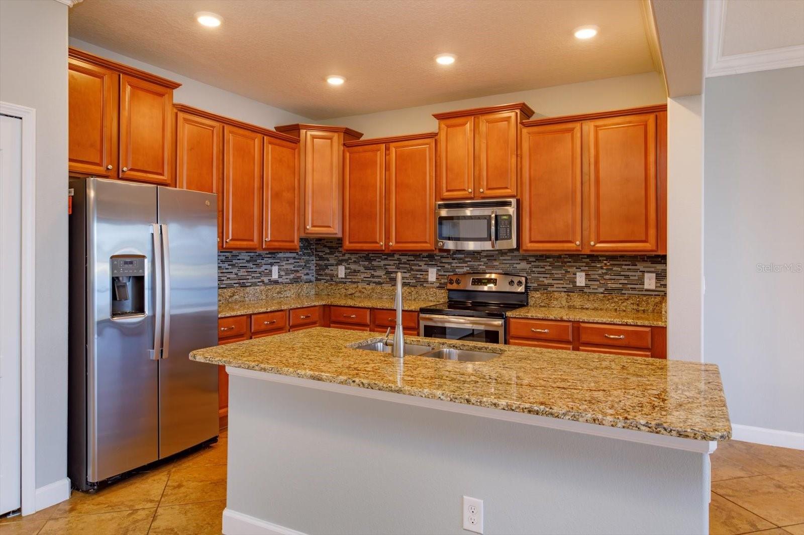 WYNDHAM LAKES ESTATES - Residential