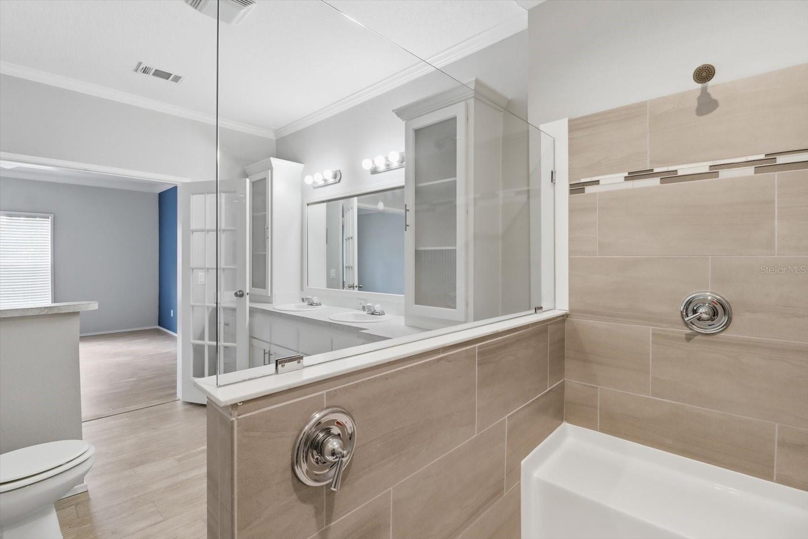 GREEN ACRES - Residential