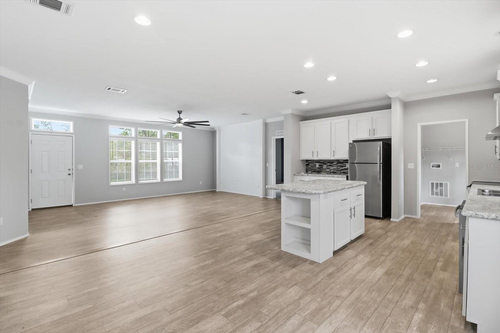 GREEN ACRES - Residential