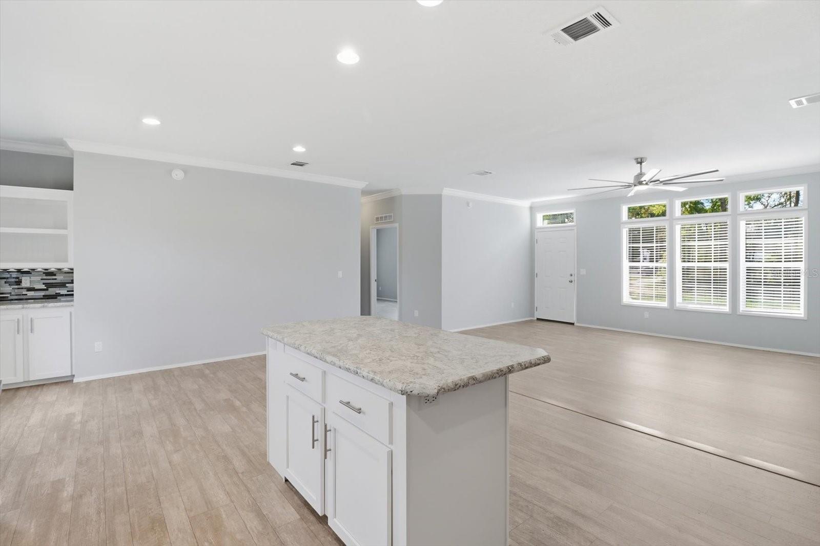 GREEN ACRES - Residential