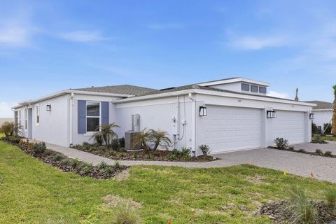 Photo of 5375 Spoonflower Court, Saint Cloud, FL 34771 (MLS # O6380453)