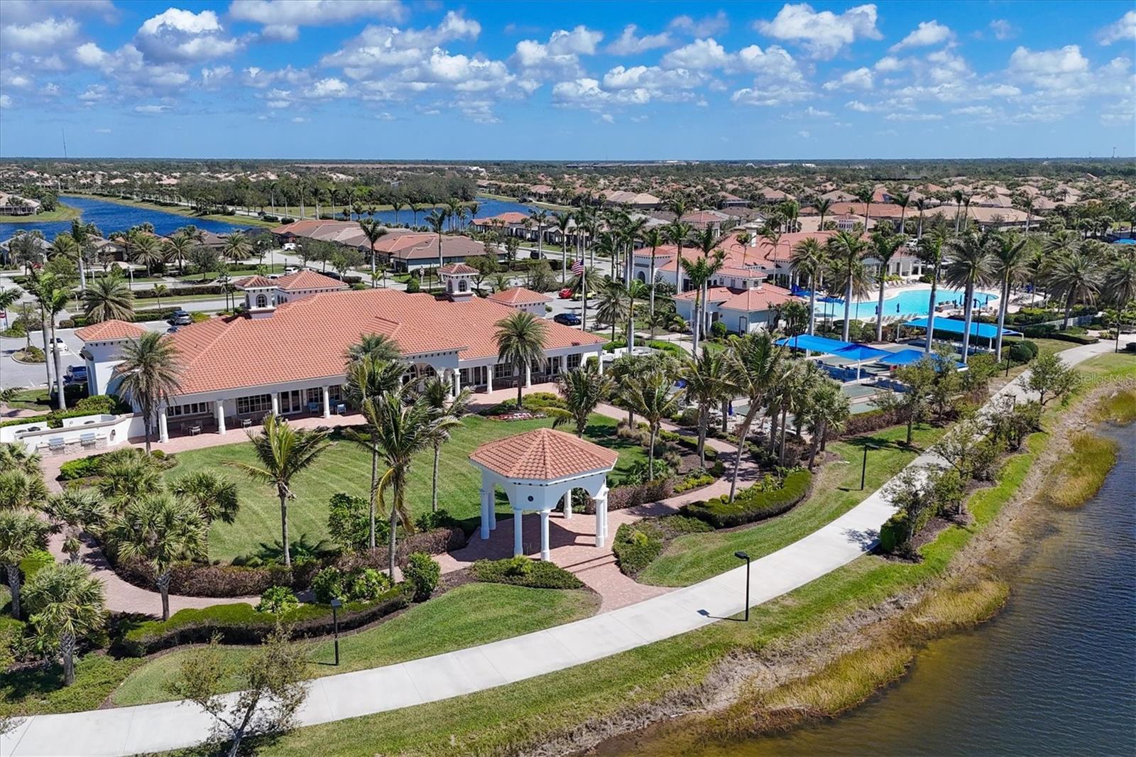 ISLANDWALK AT WEST VILLAGES PH 02 - Residential