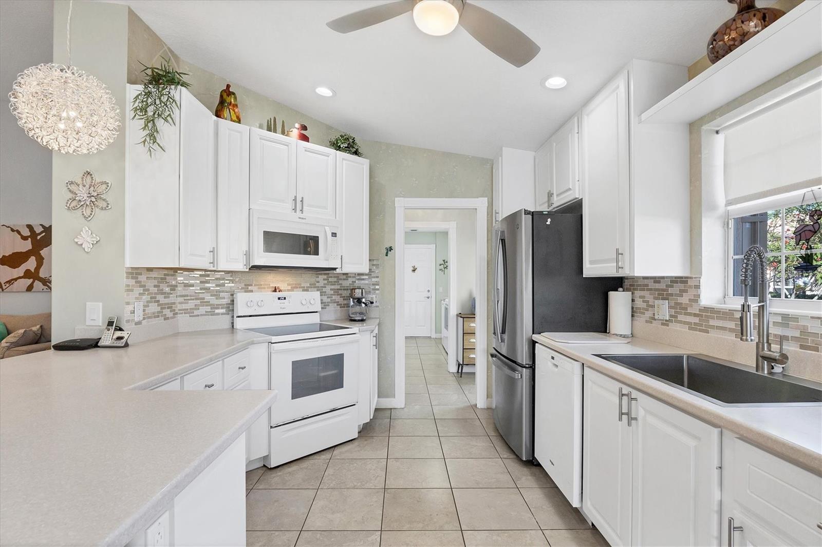 ISLANDWALK AT WEST VILLAGES PH 02 - Residential