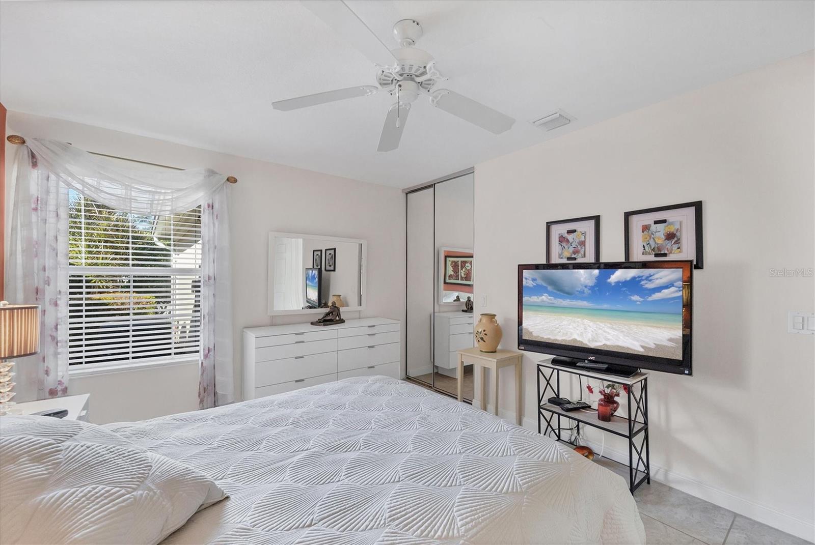 ISLANDWALK AT WEST VILLAGES PH 02 - Residential