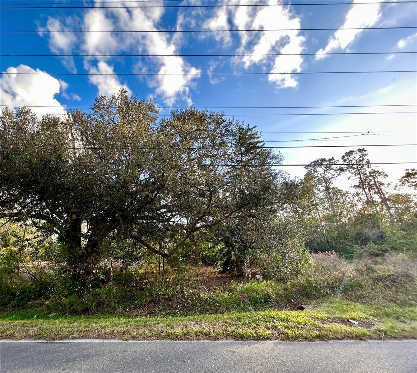 This vacant land is perfect for building your dream home or any commercial opportunities. With multiple-purpose R1-A zoning and great potential, it’s made to meet all of your needs. Find out why this property is the perfect choice for you. Come view this land now.