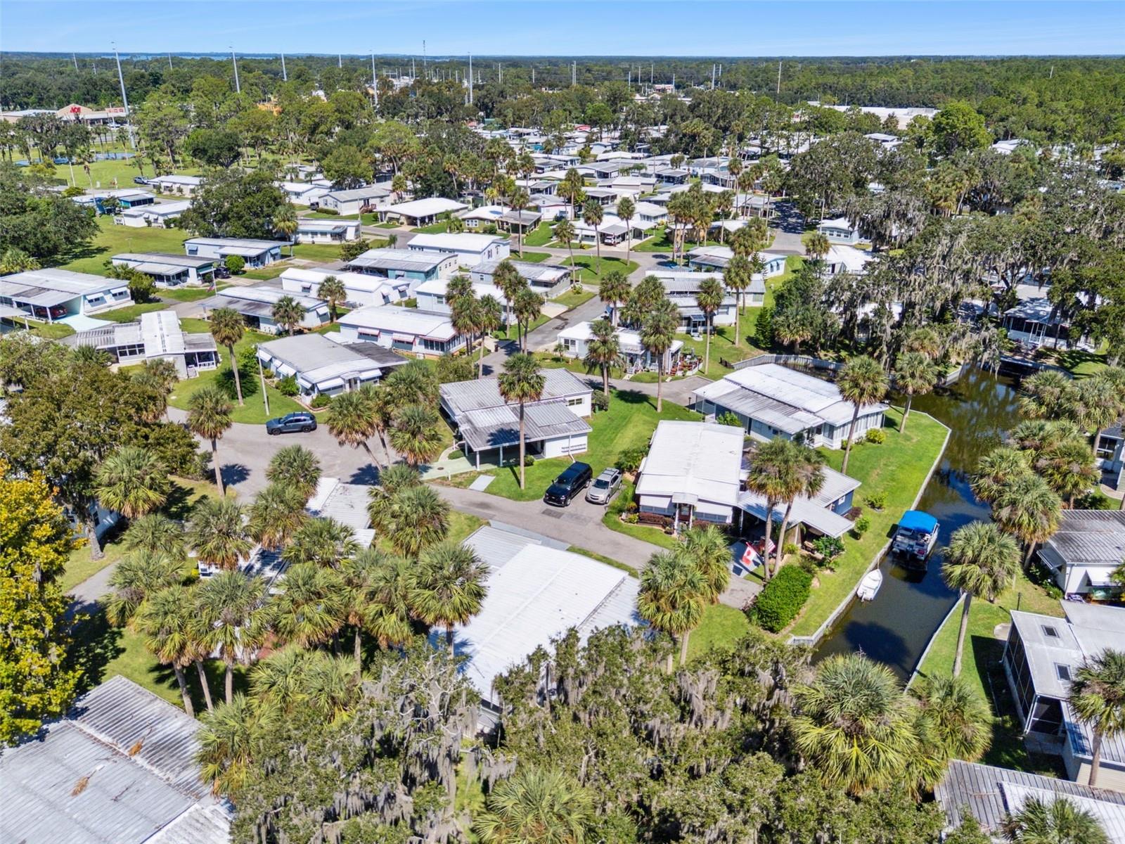 EUSTIS COUNTRY CLUB MANOR MHP UNIT 02A - Residential