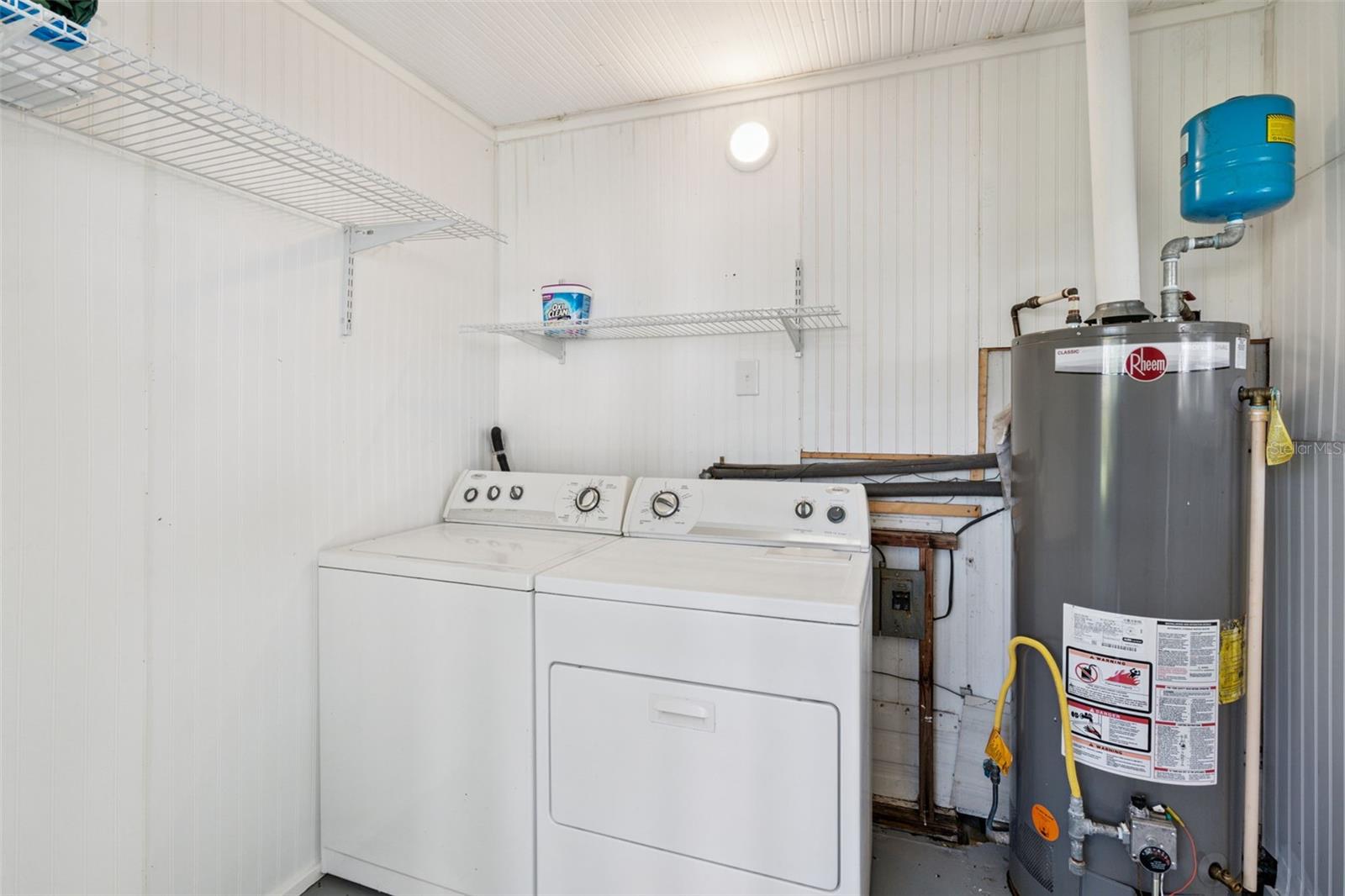 EUSTIS COUNTRY CLUB MANOR MHP UNIT 02A - Residential