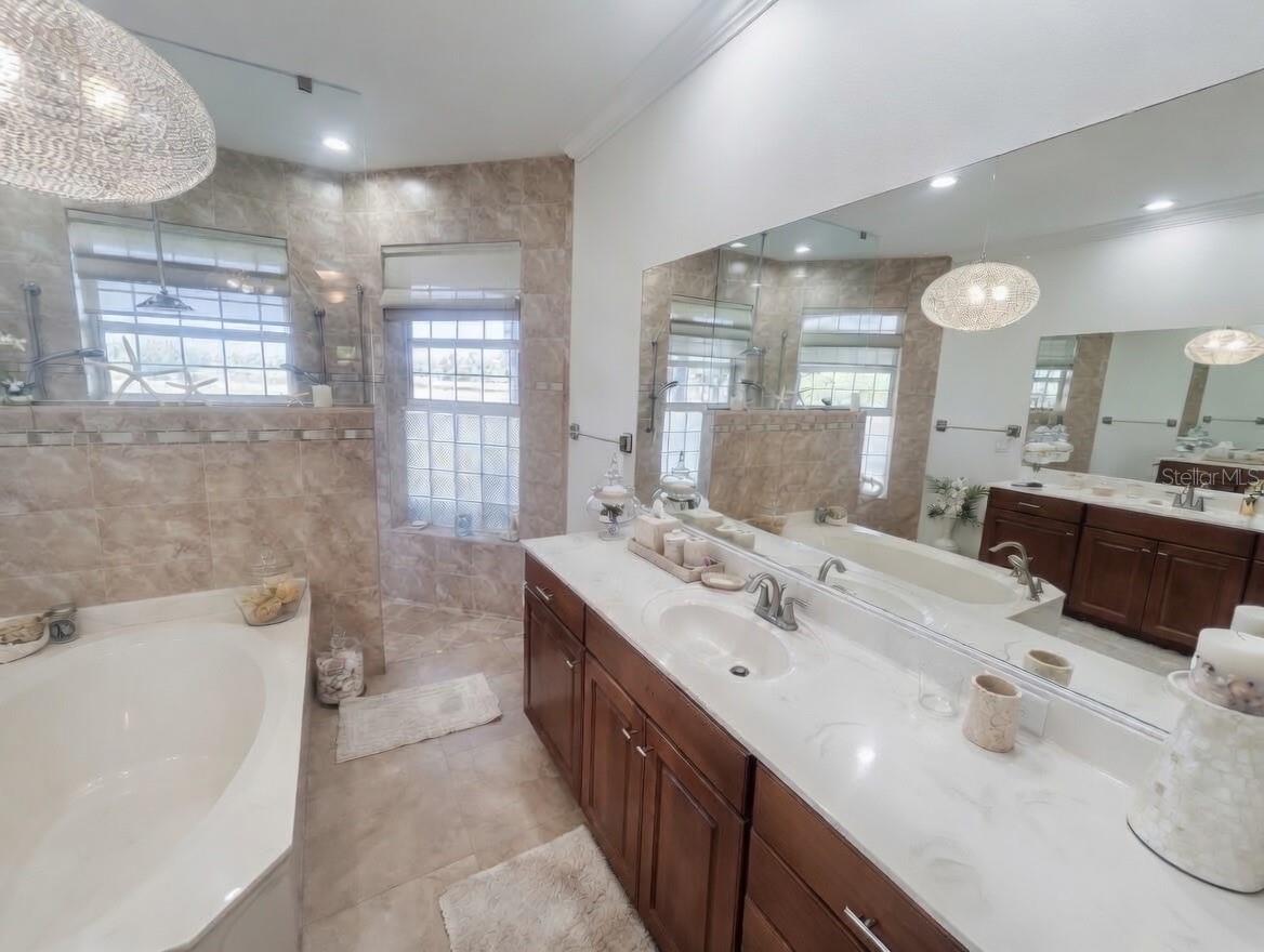 LAKE GERALDINE - Residential