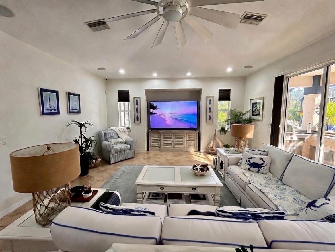 LAKE GERALDINE - Residential