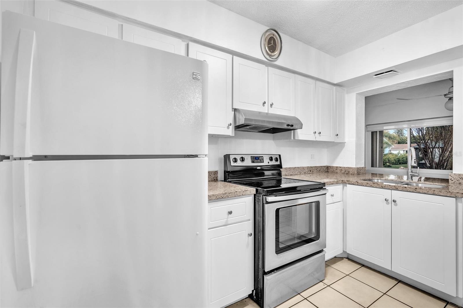 WESTWOOD COMMY 4 77-45 B - Residential