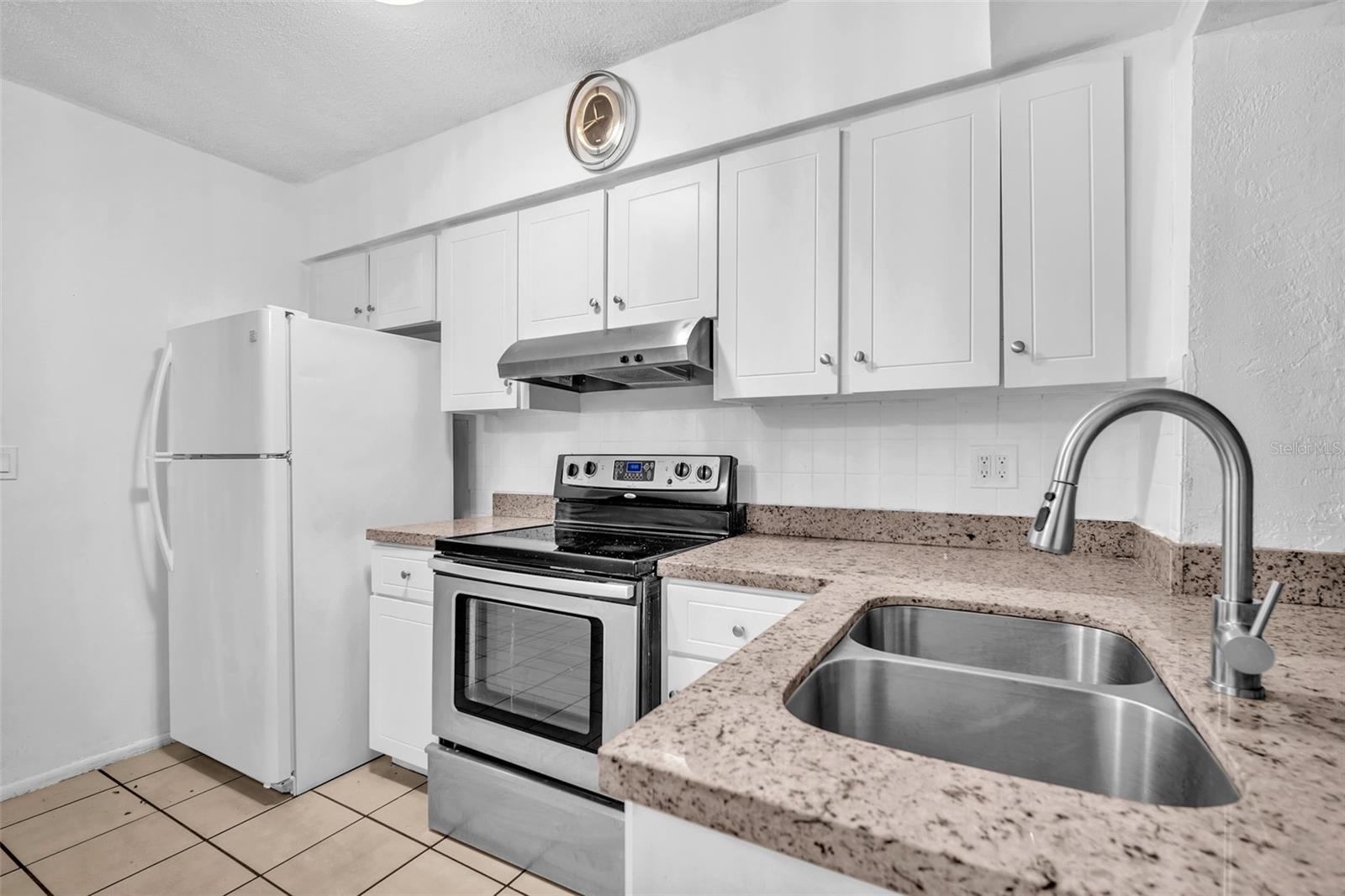 WESTWOOD COMMY 4 77-45 B - Residential