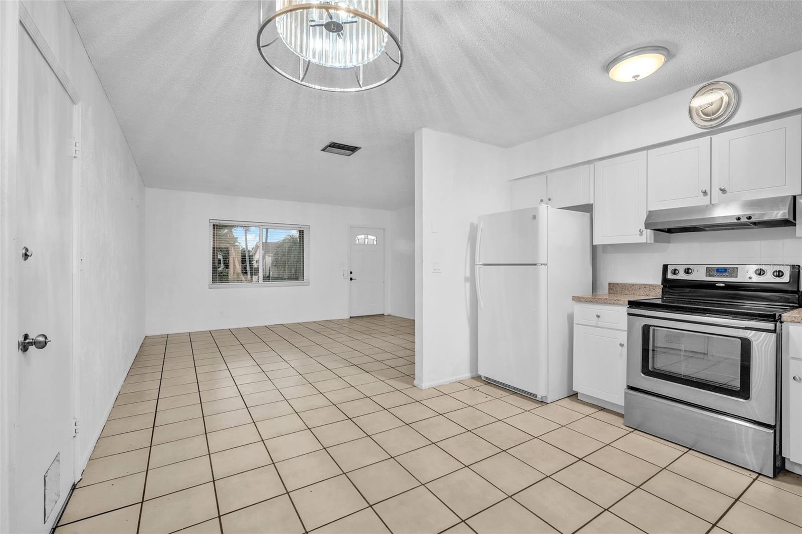 WESTWOOD COMMY 4 77-45 B - Residential