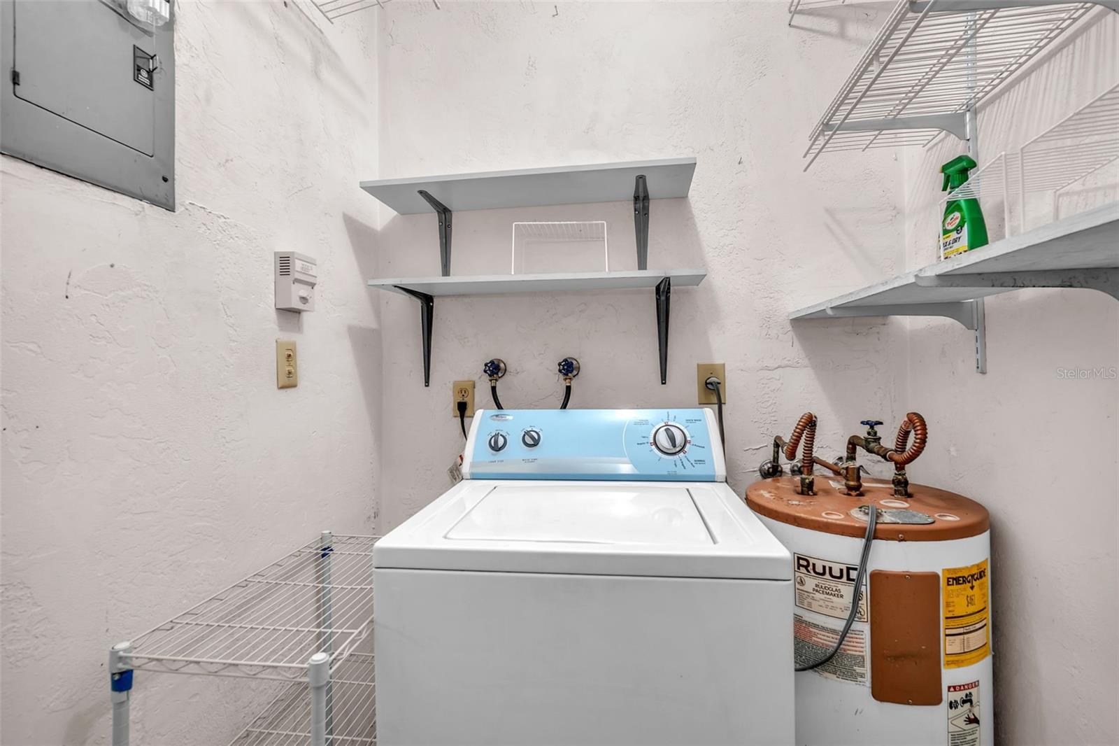 WESTWOOD COMMY 4 77-45 B - Residential