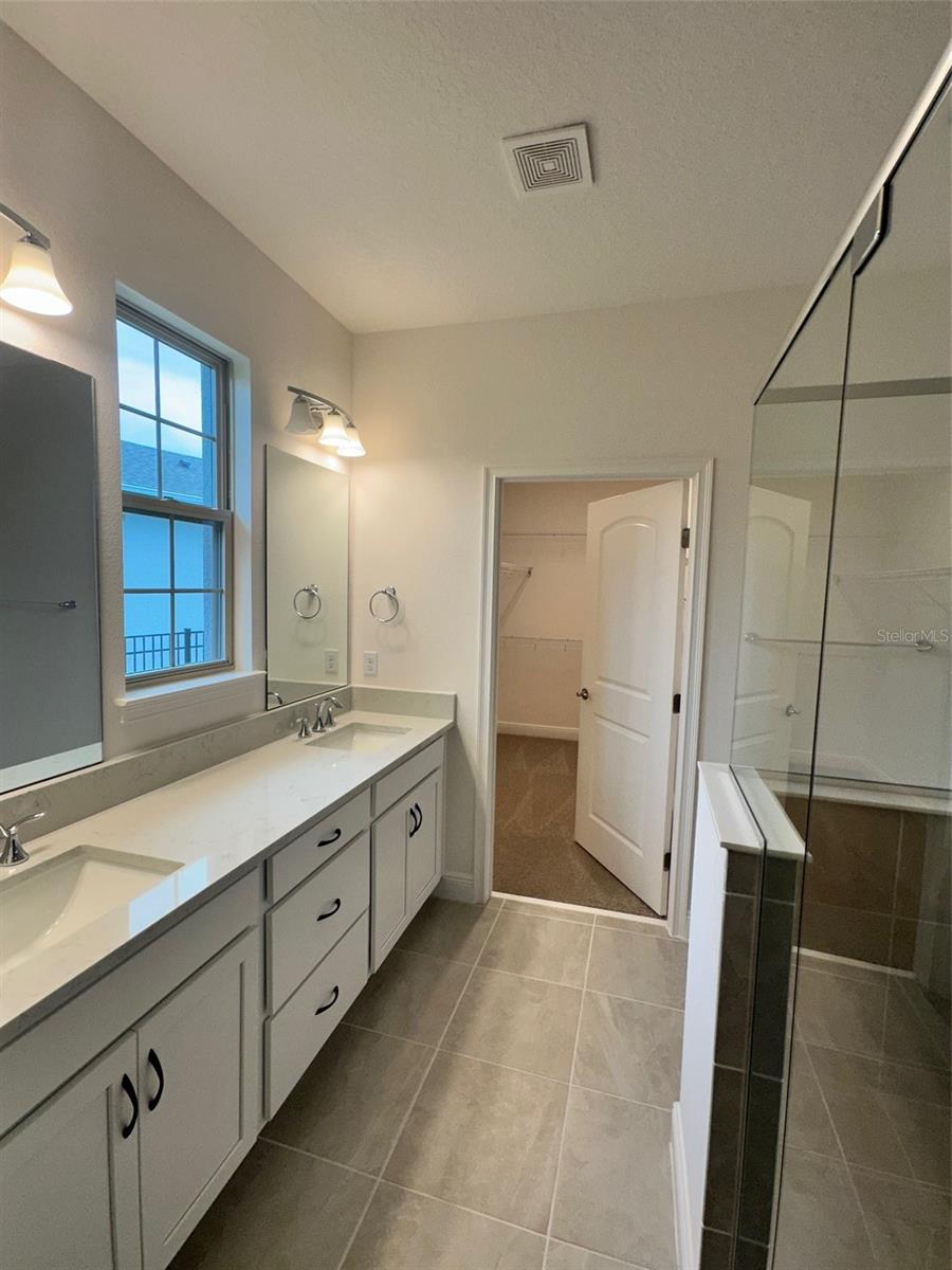 3185 SONGBIRD CIRCLE