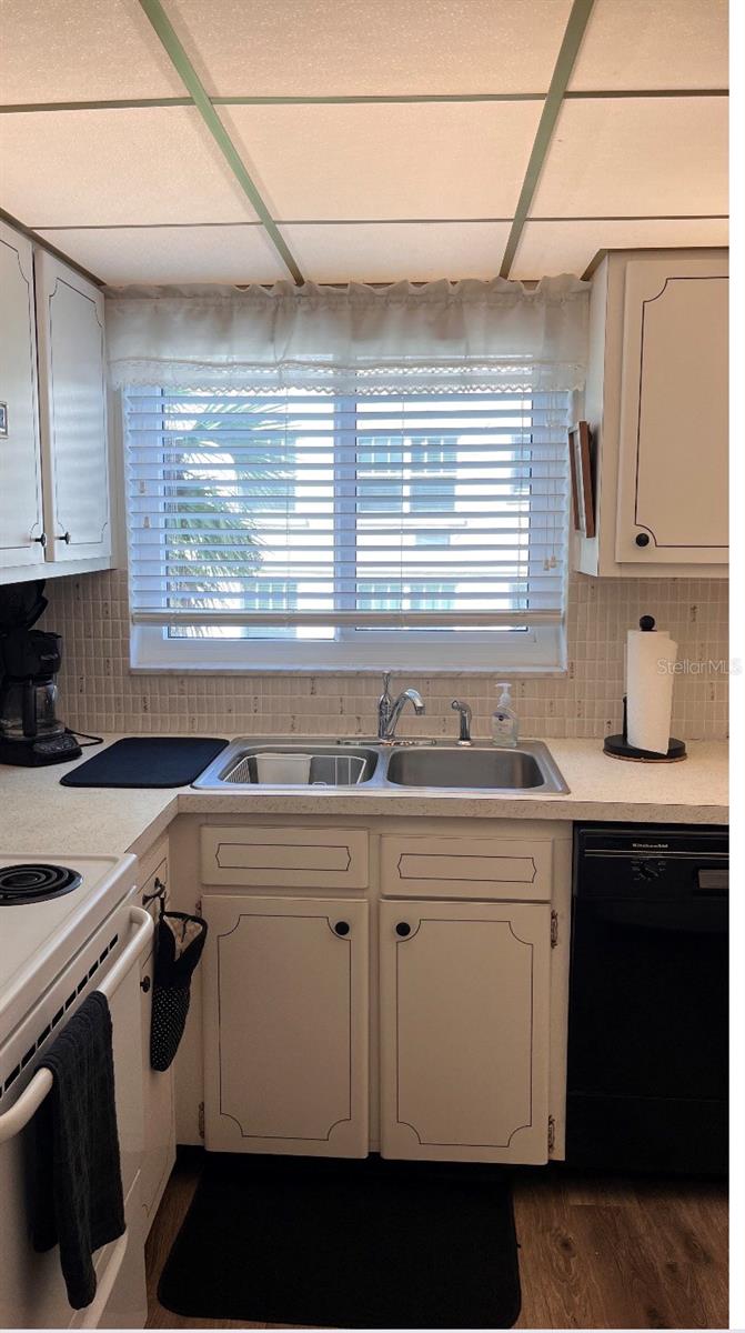 SHORE CREST CONDO - Residential Lease