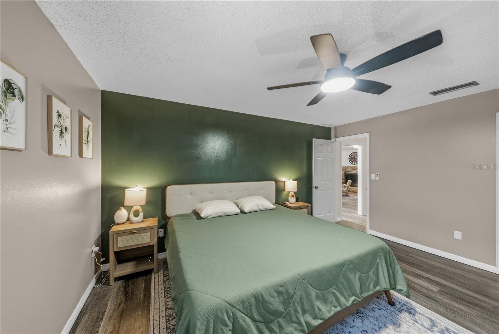 EUSTIS PINE MEADOWS COUNTRY CLUB ESTATES - Residential