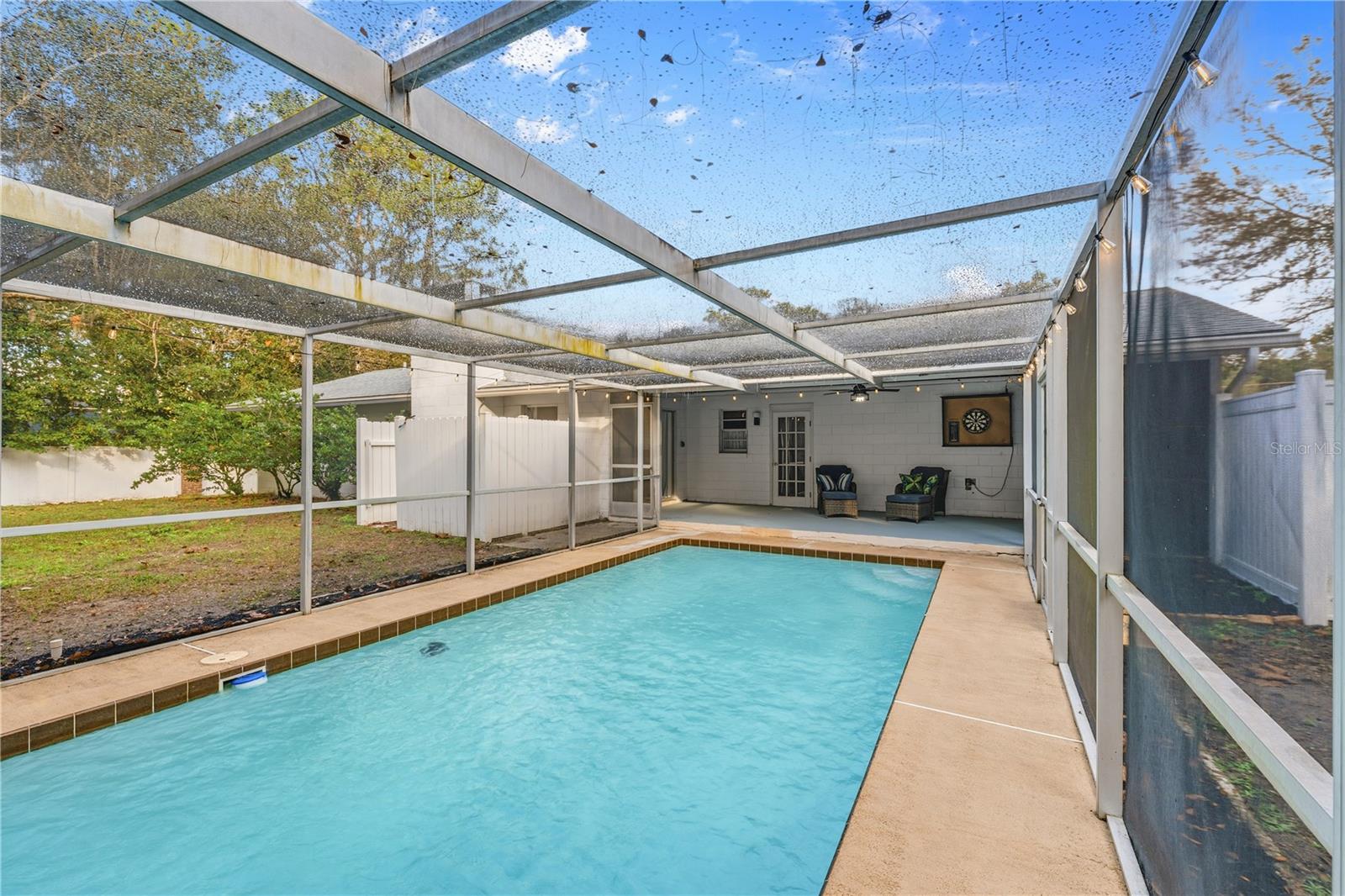 EUSTIS PINE MEADOWS COUNTRY CLUB ESTATES - Residential