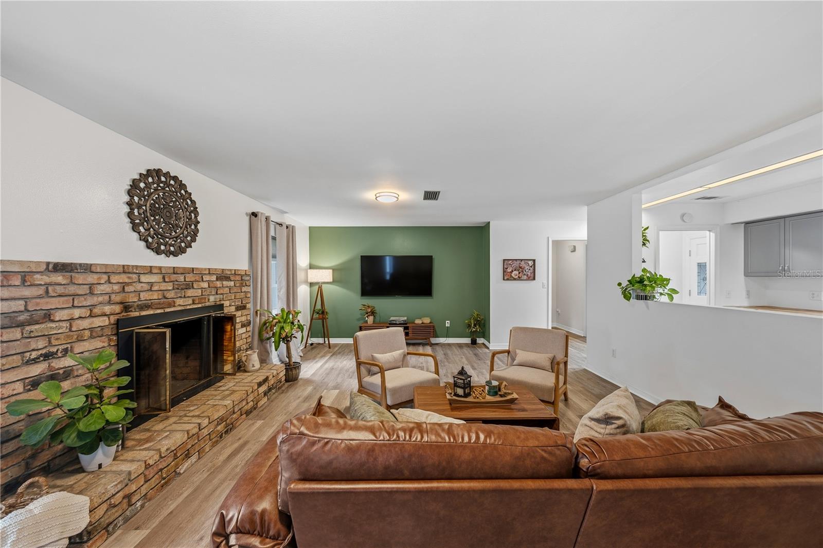 EUSTIS PINE MEADOWS COUNTRY CLUB ESTATES - Residential