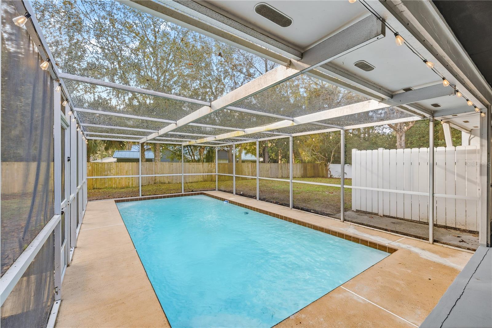 EUSTIS PINE MEADOWS COUNTRY CLUB ESTATES - Residential