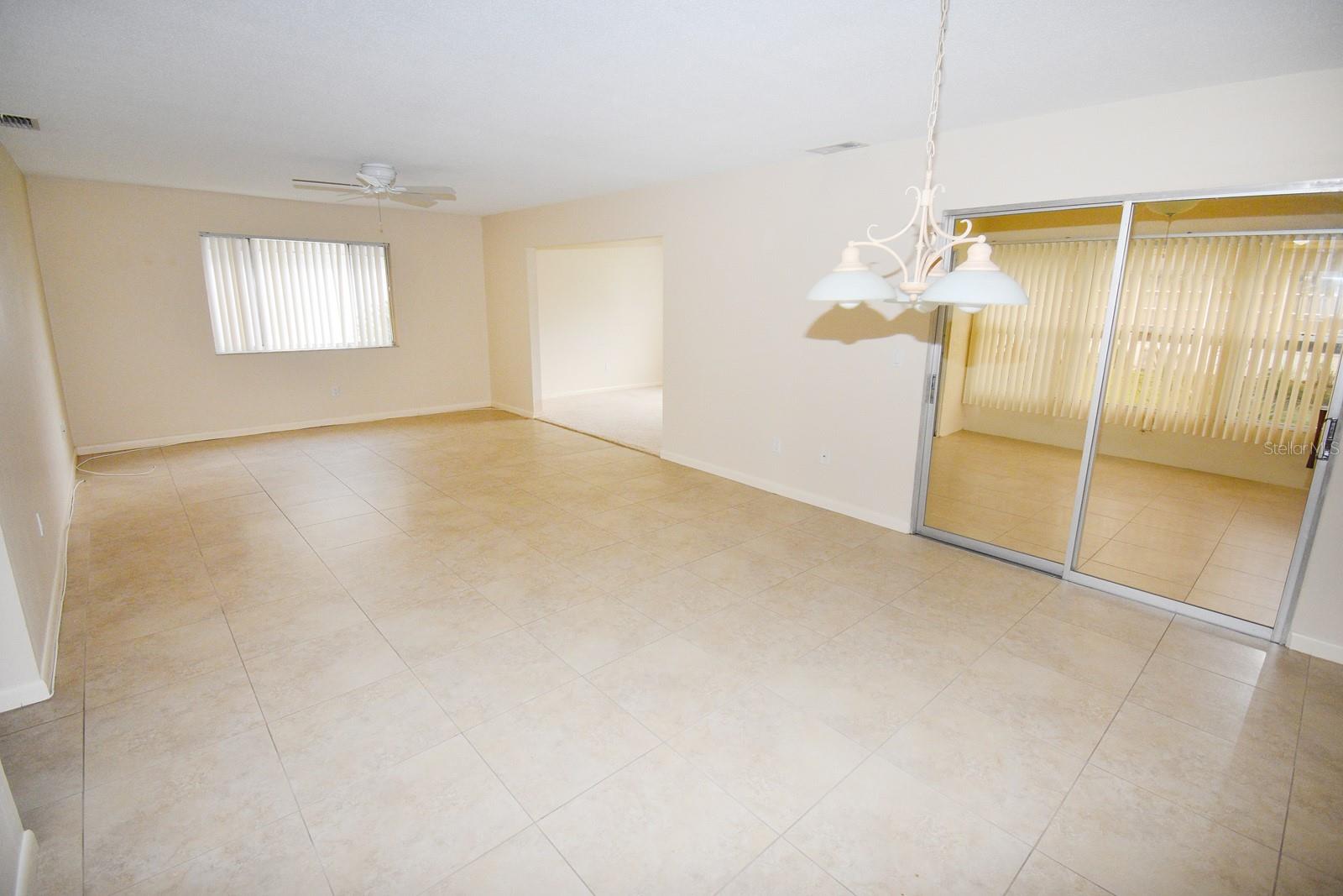 GLEN OAKS RIDGE VILLAS 1 - Residential