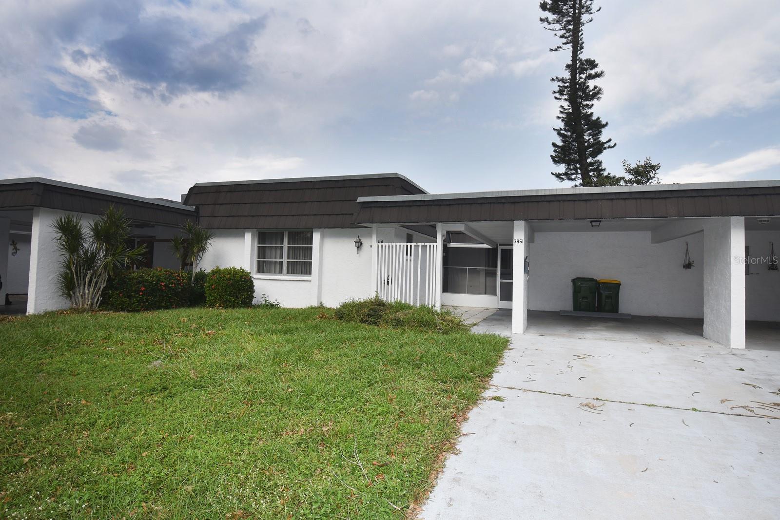 3961 ASHWOOD LANE 44