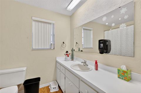 Tiny photo for 1055 Teague Trail, Lady Lake, FL 32159 (MLS # G5105576)