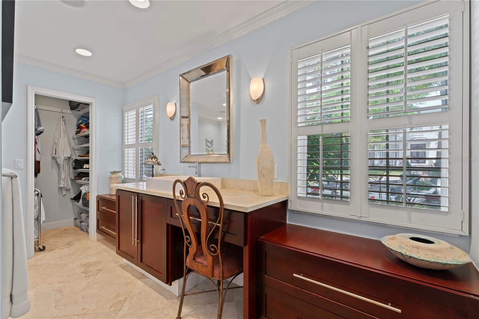 SUNSET PARK ISLES UNIT 5 - Residential