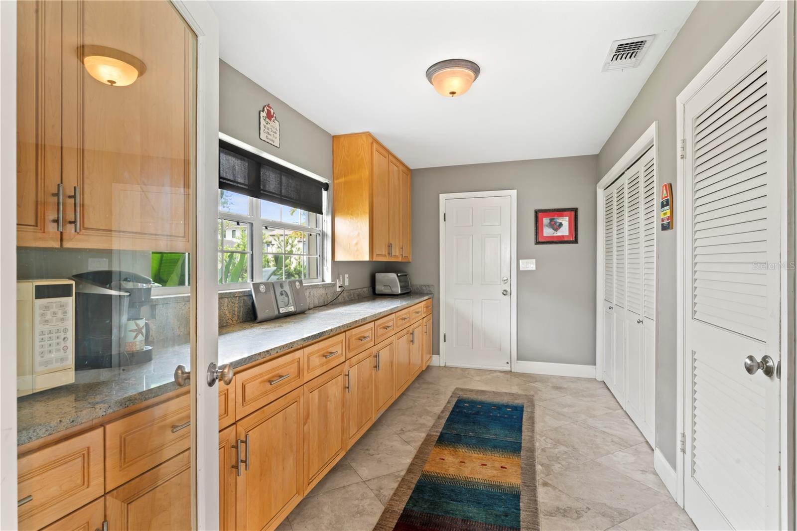 SUNSET PARK ISLES UNIT 5 - Residential