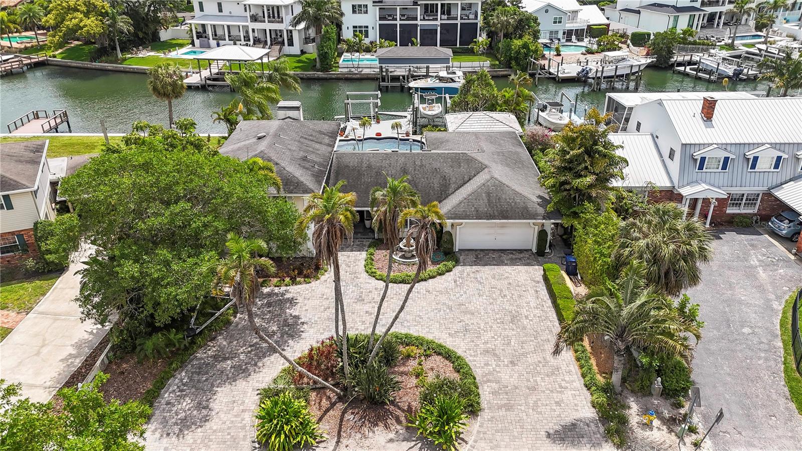 SUNSET PARK ISLES UNIT 5 - Residential