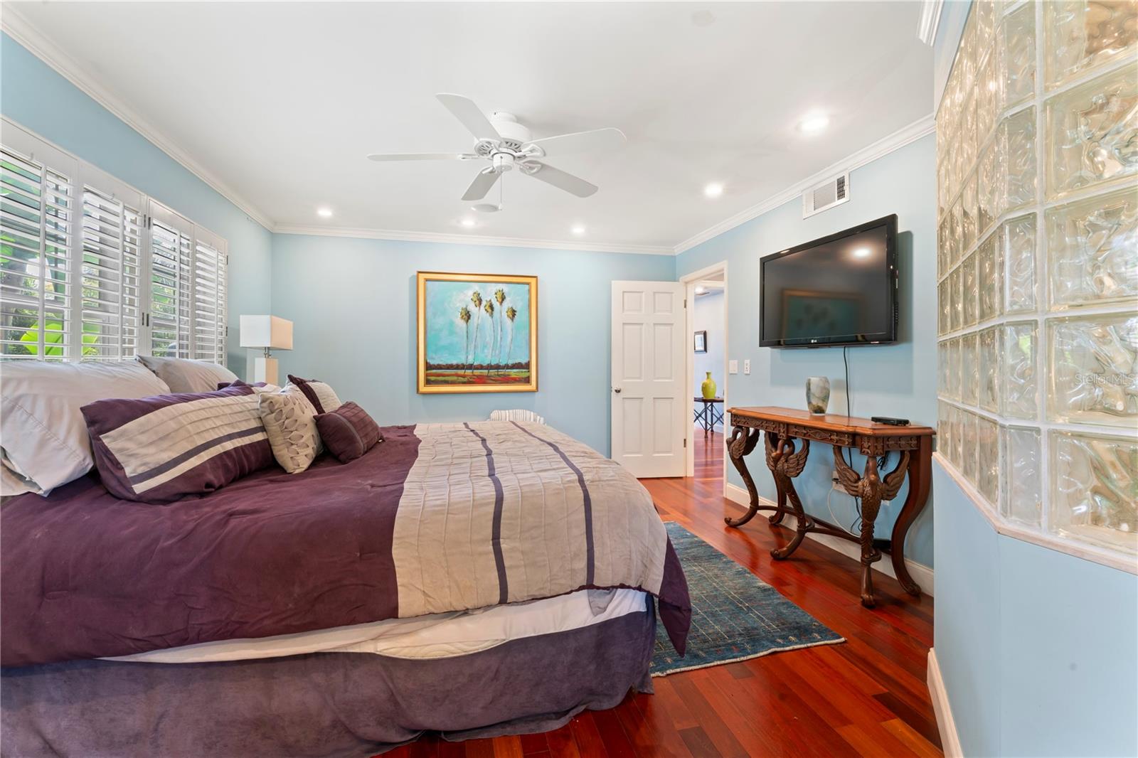 SUNSET PARK ISLES UNIT 5 - Residential