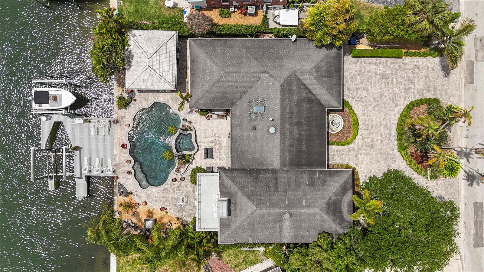 SUNSET PARK ISLES UNIT 5 - Residential