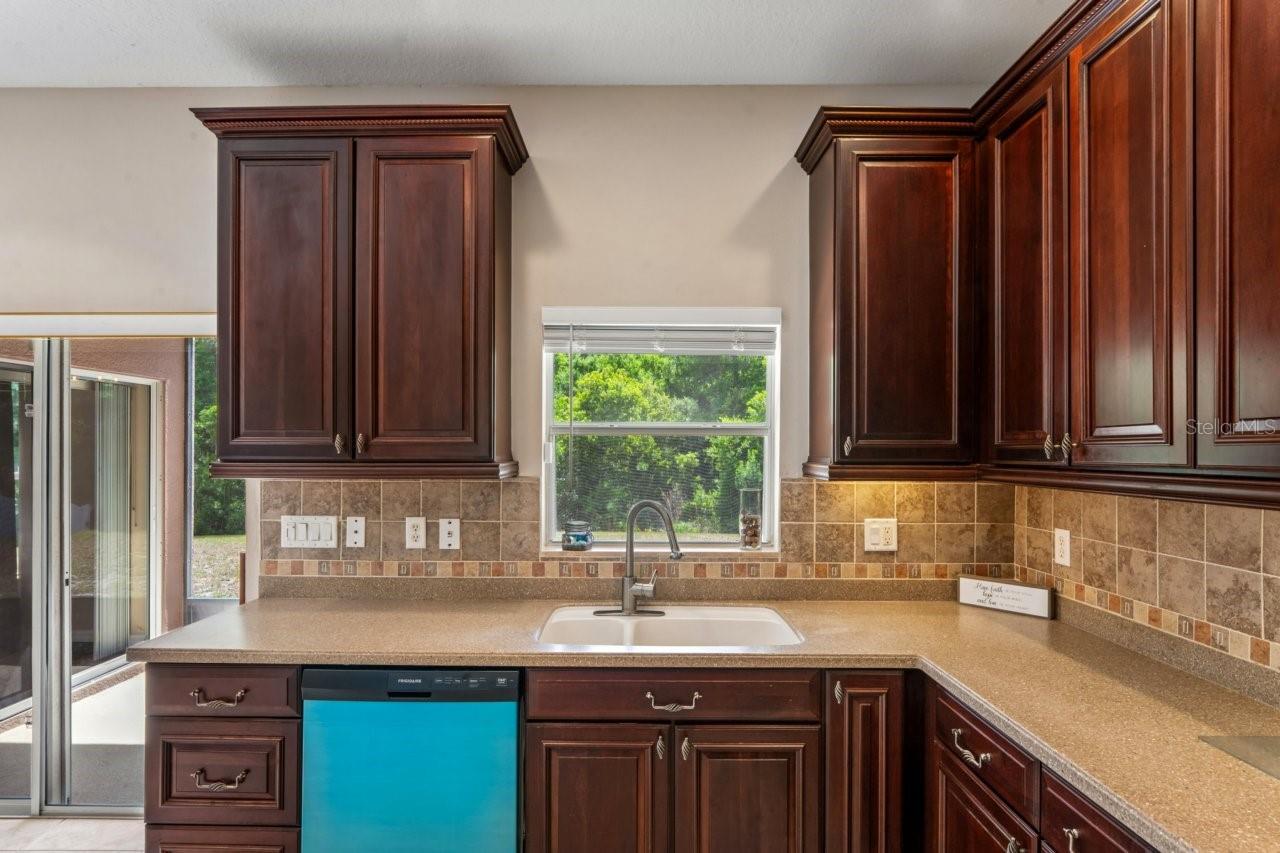 WATERS EDGE 03 - Residential