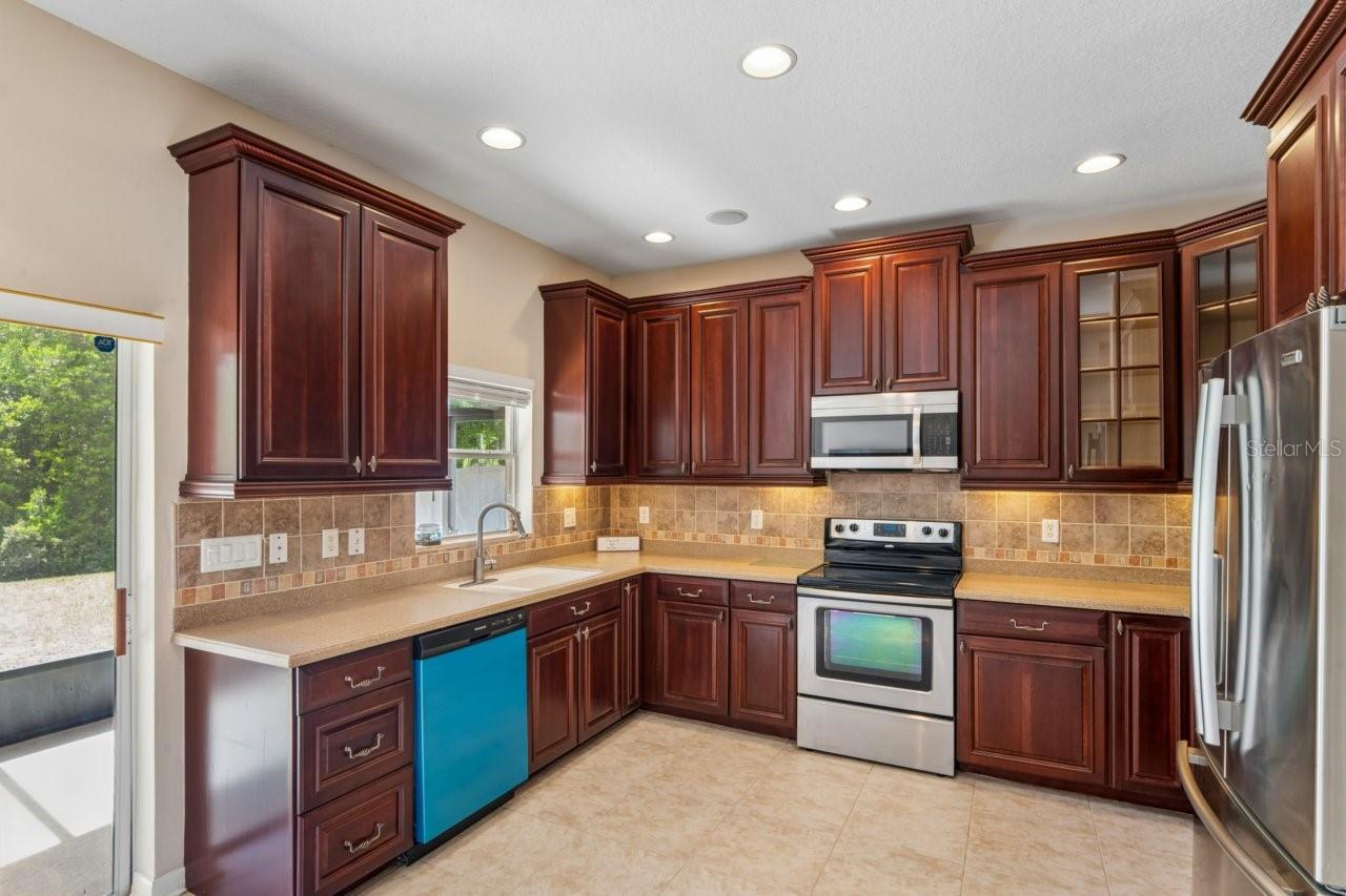 WATERS EDGE 03 - Residential