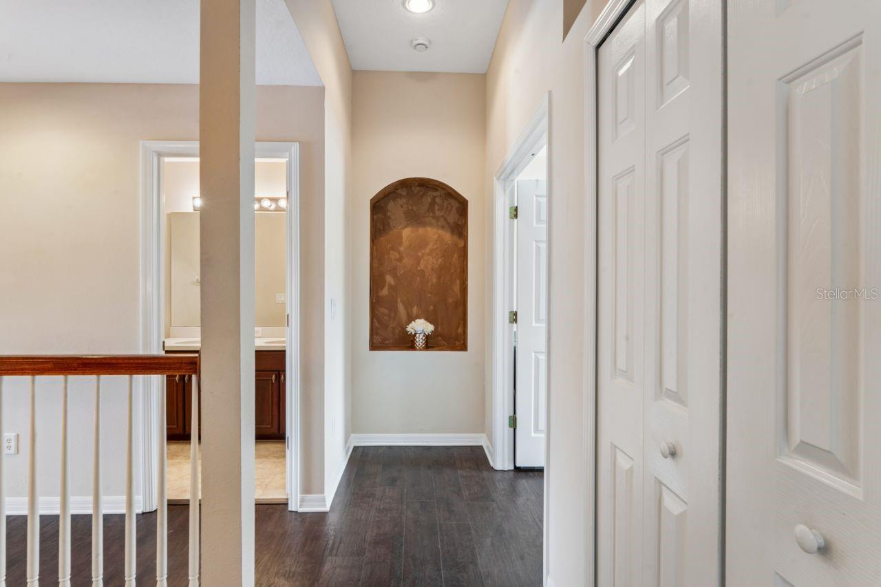 WATERS EDGE 03 - Residential