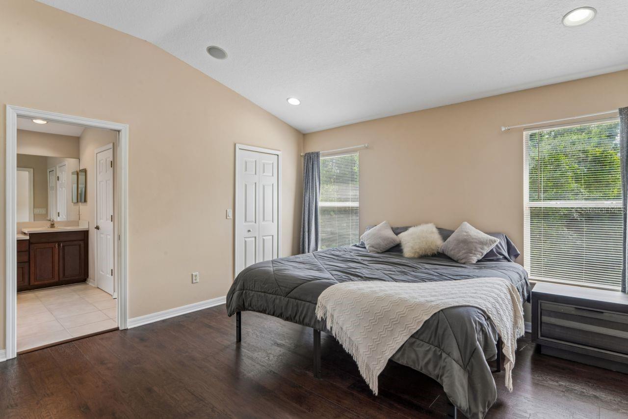 WATERS EDGE 03 - Residential