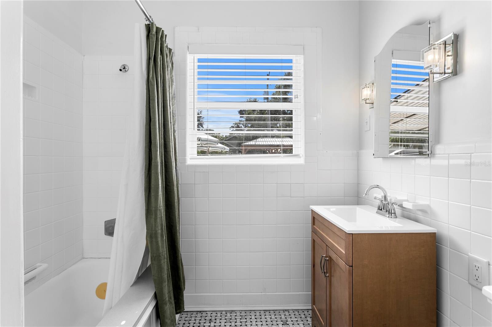 SEMINOLE HEIGHTS OF NORTH TAMP - Residential