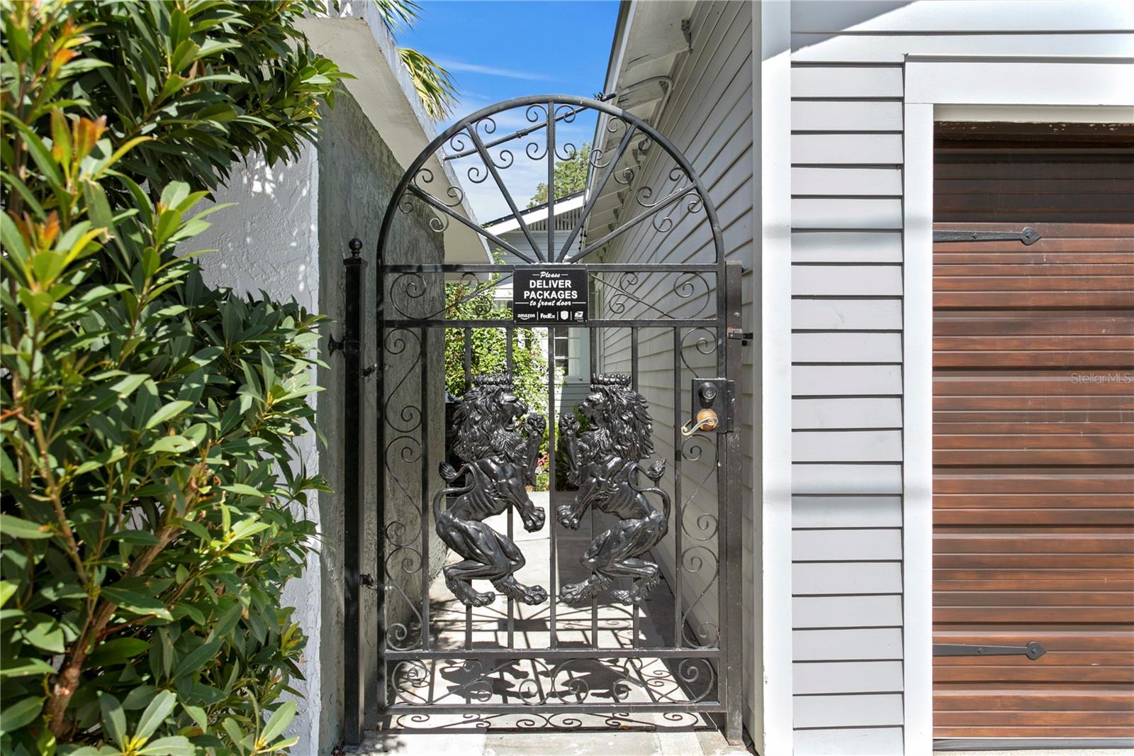 SEMINOLE HEIGHTS OF NORTH TAMP - Residential