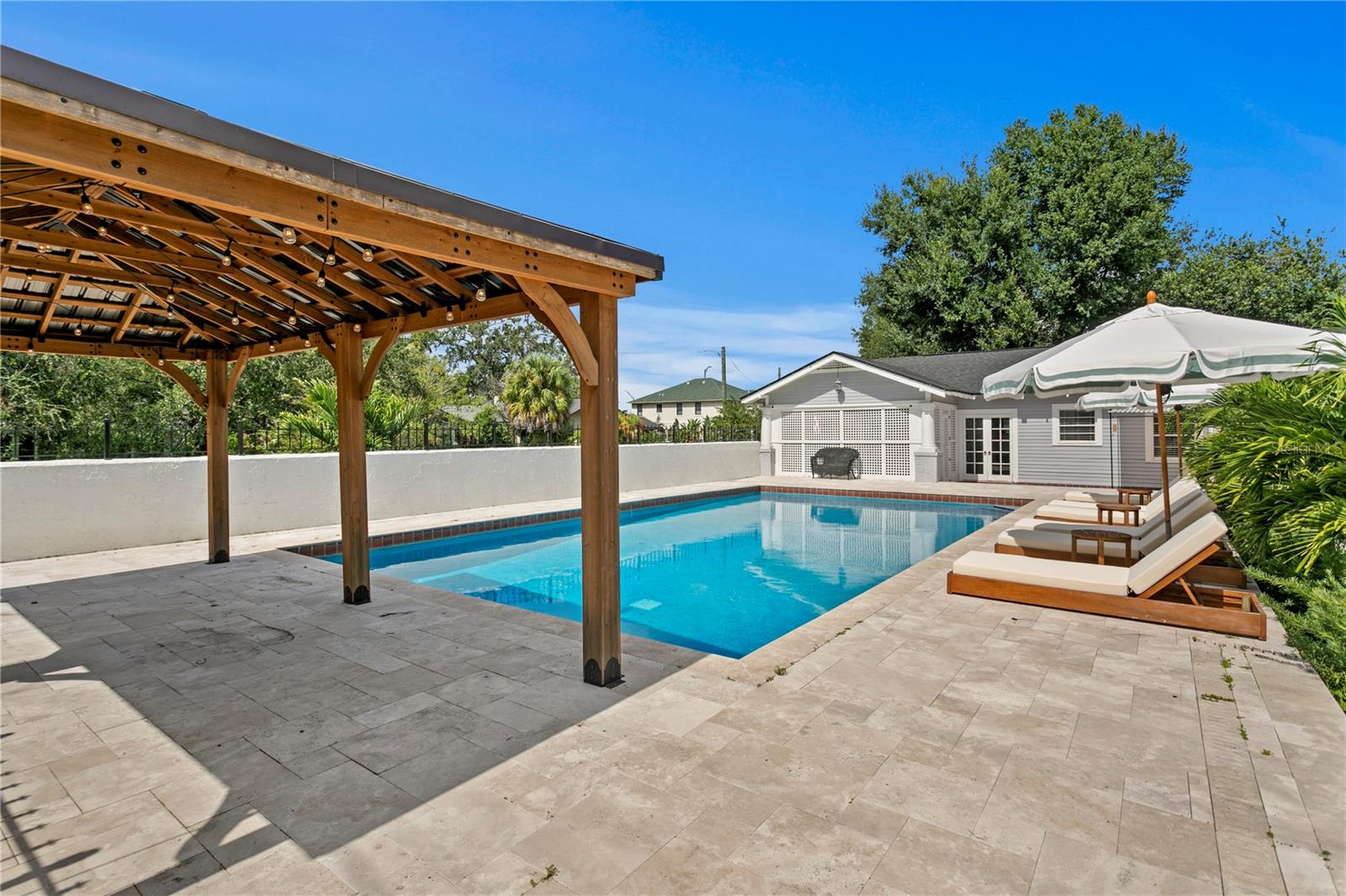 SEMINOLE HEIGHTS OF NORTH TAMP - Residential