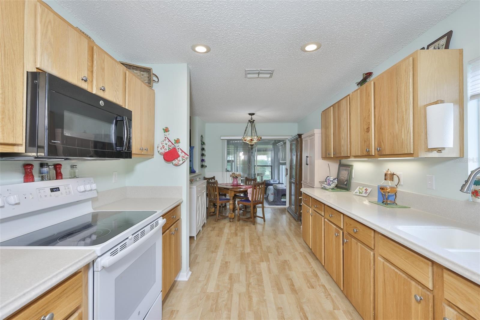 OXFORD I A CONDO - Residential