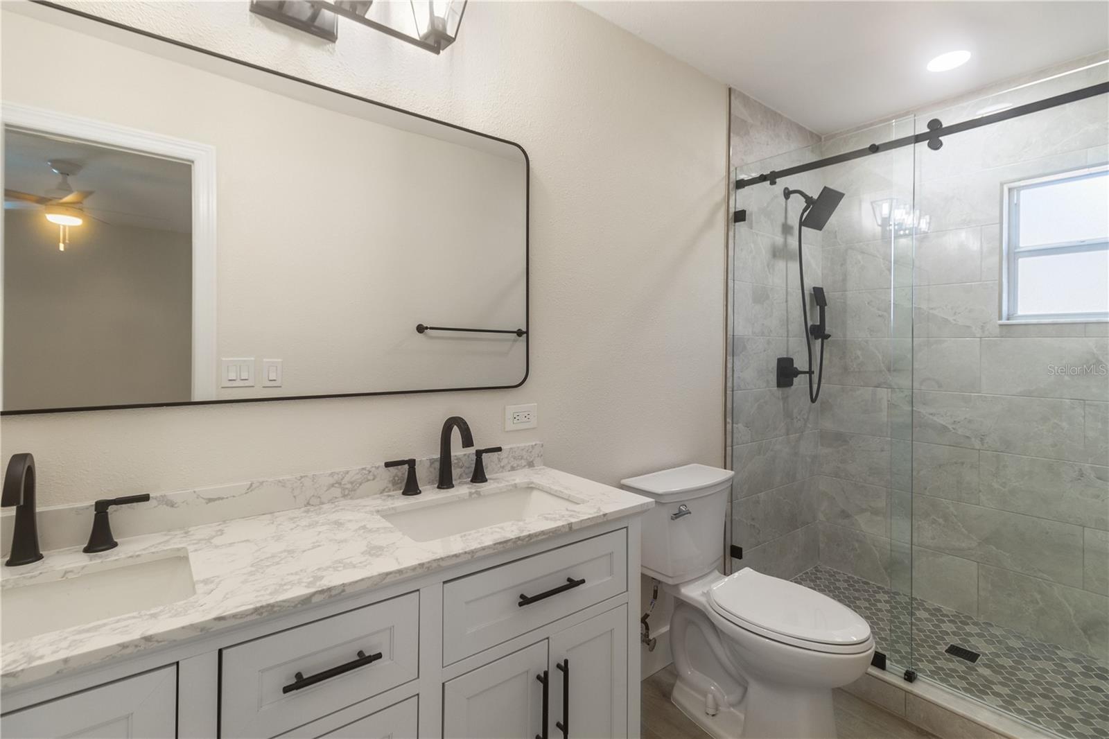 NORTHDALE SEC E UNIT 5 - Residential