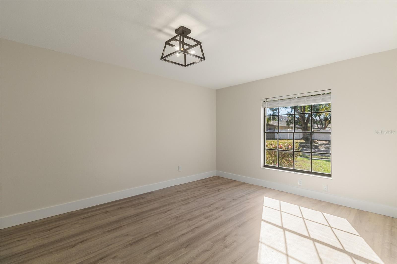 NORTHDALE SEC E UNIT 5 - Residential