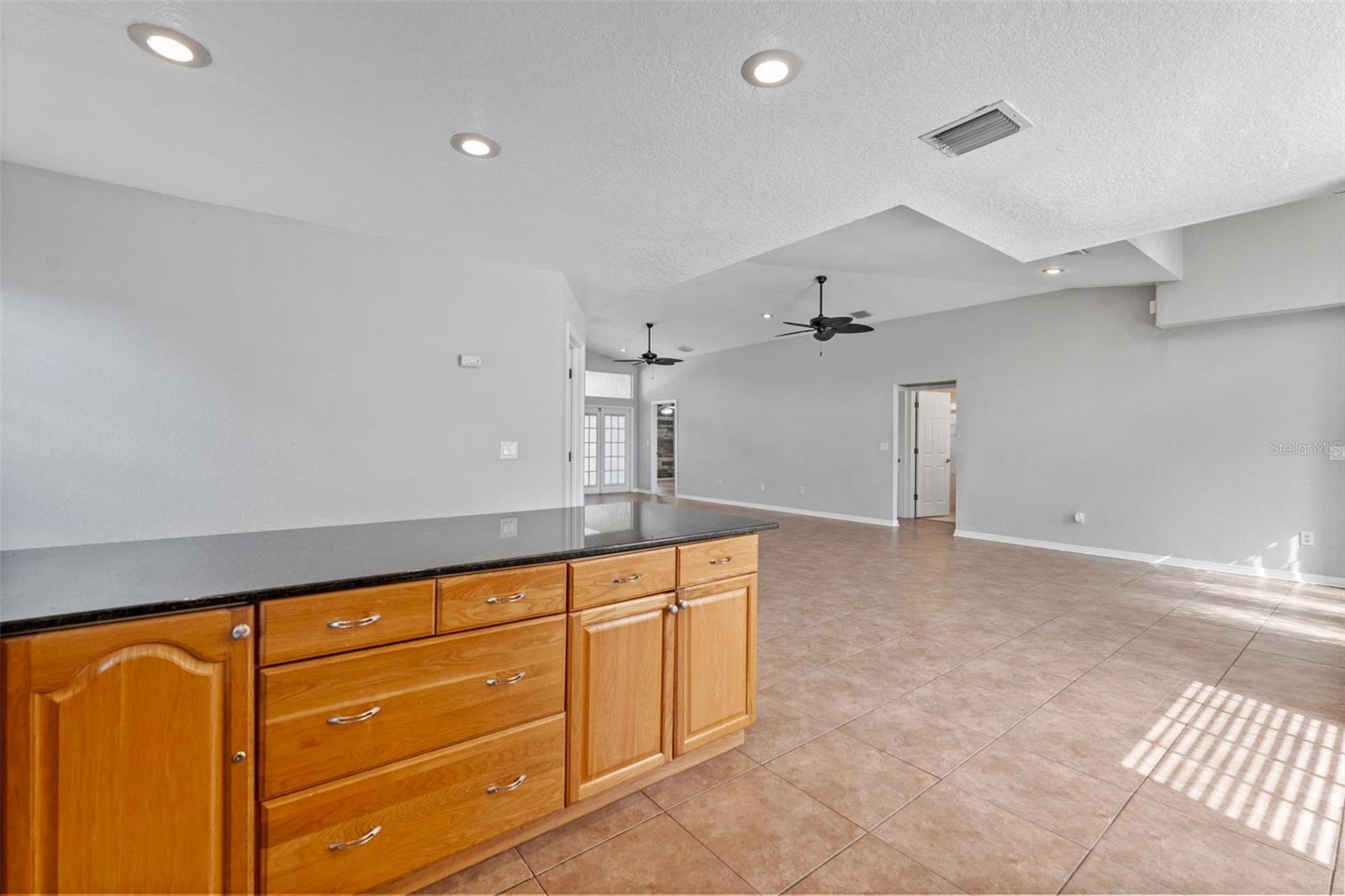 MILES PINES - Residential