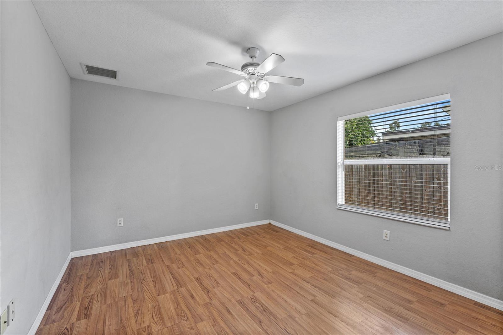 MILES PINES - Residential