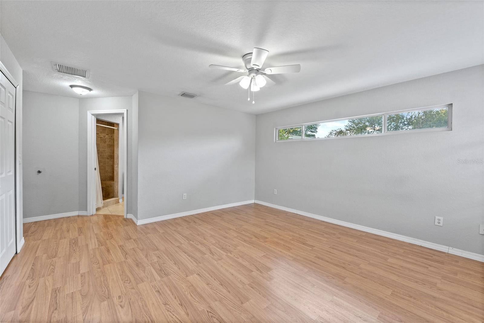 MILES PINES - Residential