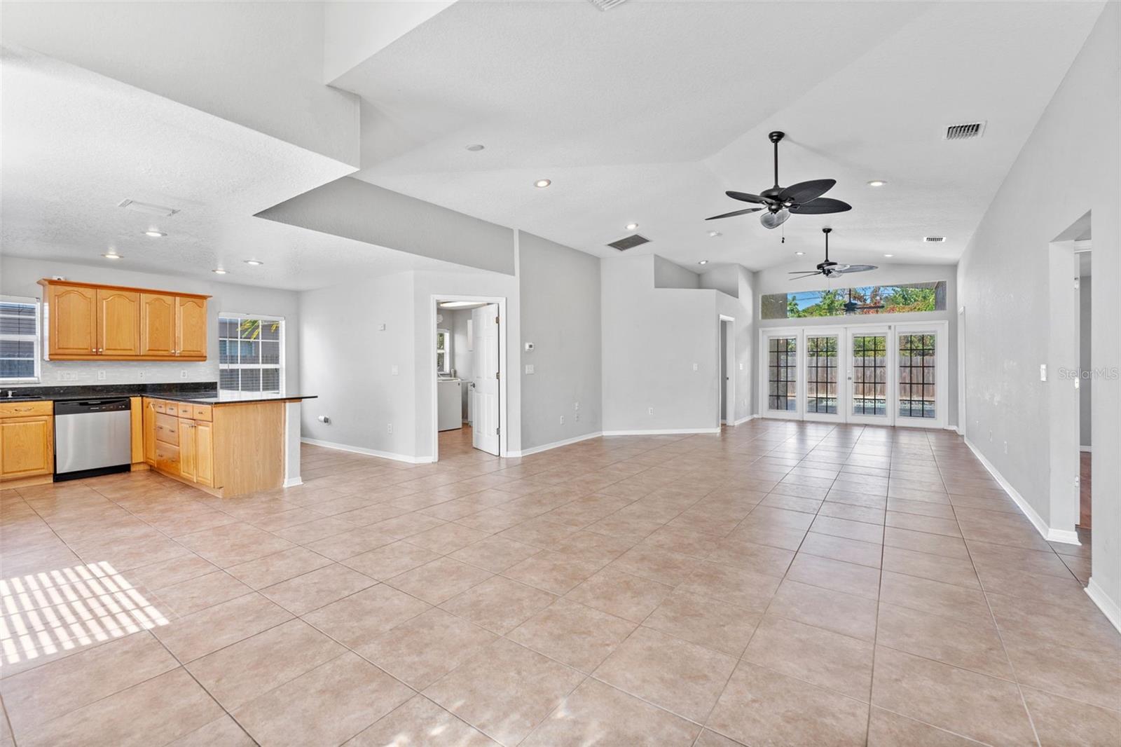 MILES PINES - Residential