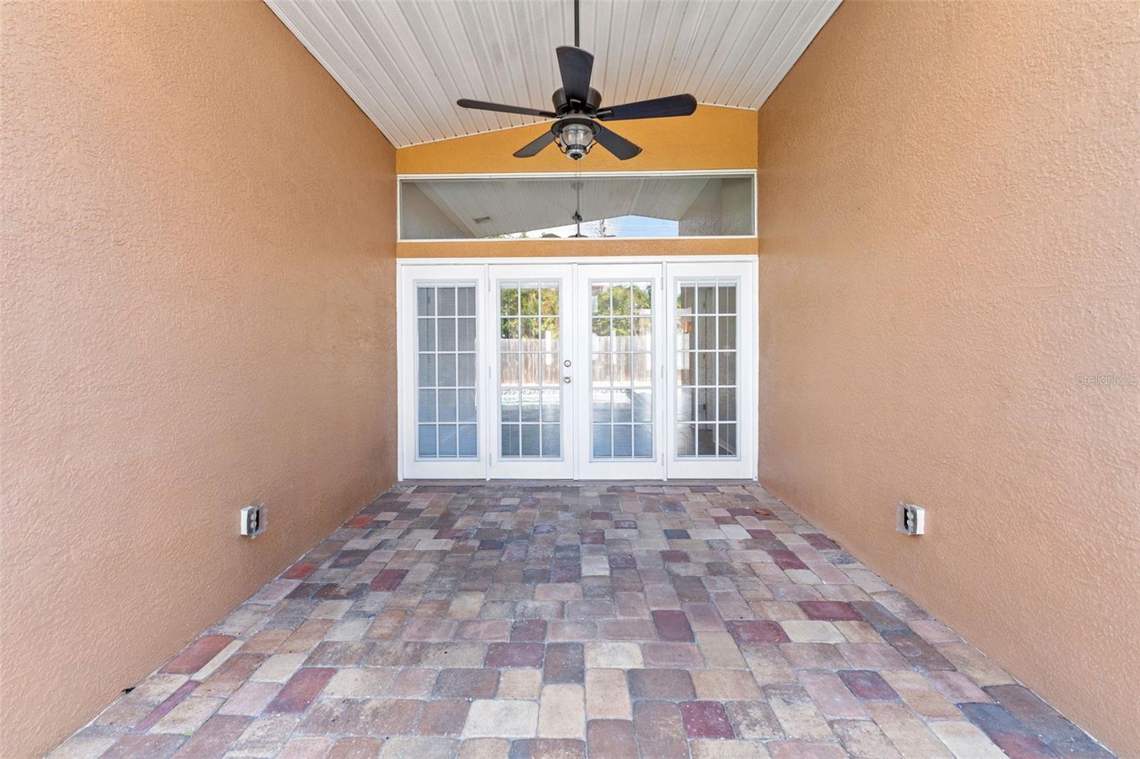 MILES PINES - Residential