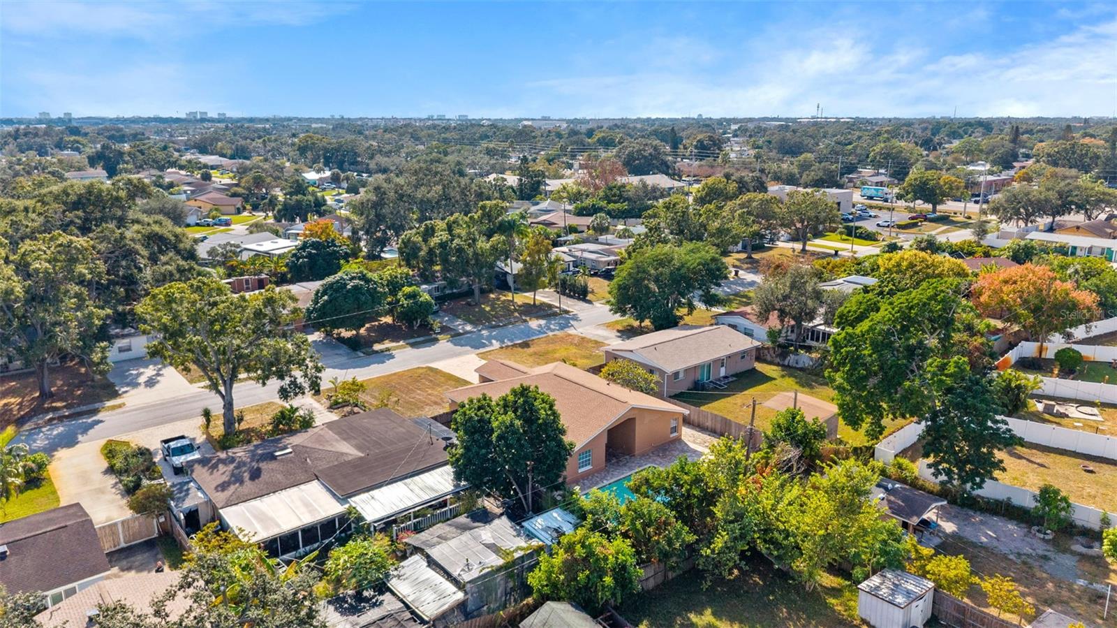 MILES PINES - Residential