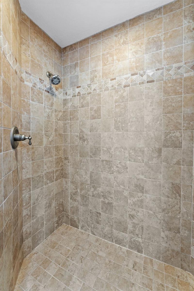 MILES PINES - Residential